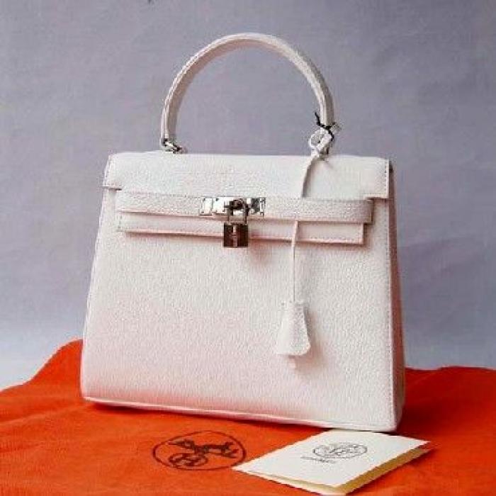 Le sac Kelly d'Hermès, histoire d'un accessoire de mode mythique
