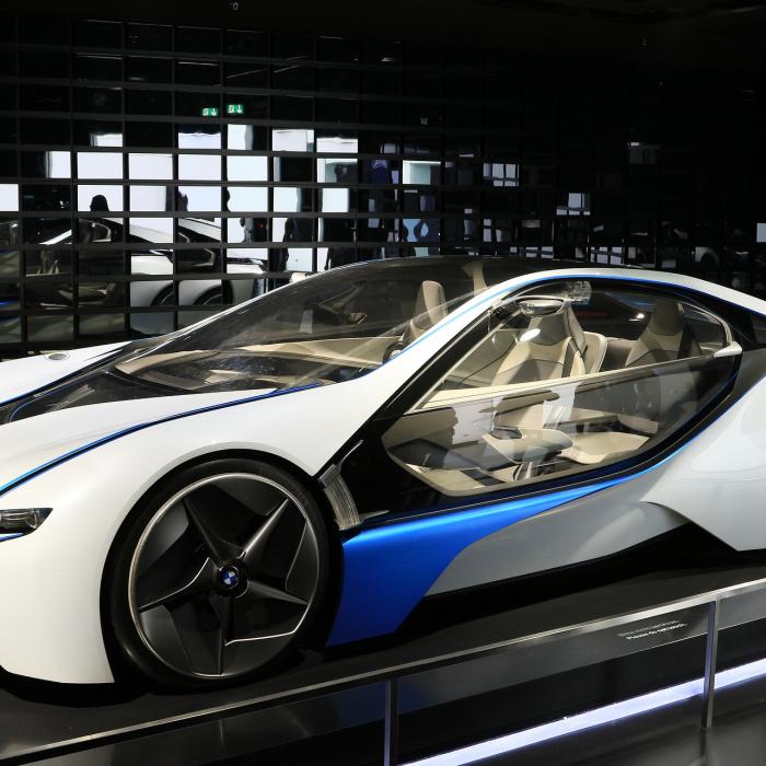 Salon de Francfort : la voiture du futur s'habite