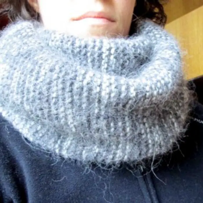Un snood enfant facile à tricoter : Femme Actuelle Le MAG